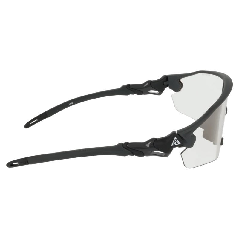 NIKE - Nike ACG Vista Peak PH IQ9344X 060 – Occhiali da Sole Sportivi Fotocromatici Antracite Opaco - Occhiali da sole